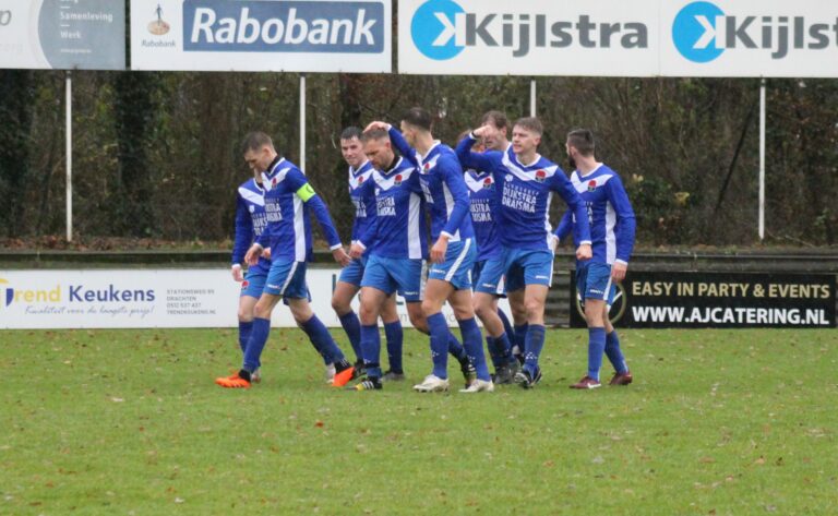 Broekster Boys wint van Drachtster Boys - december 2023