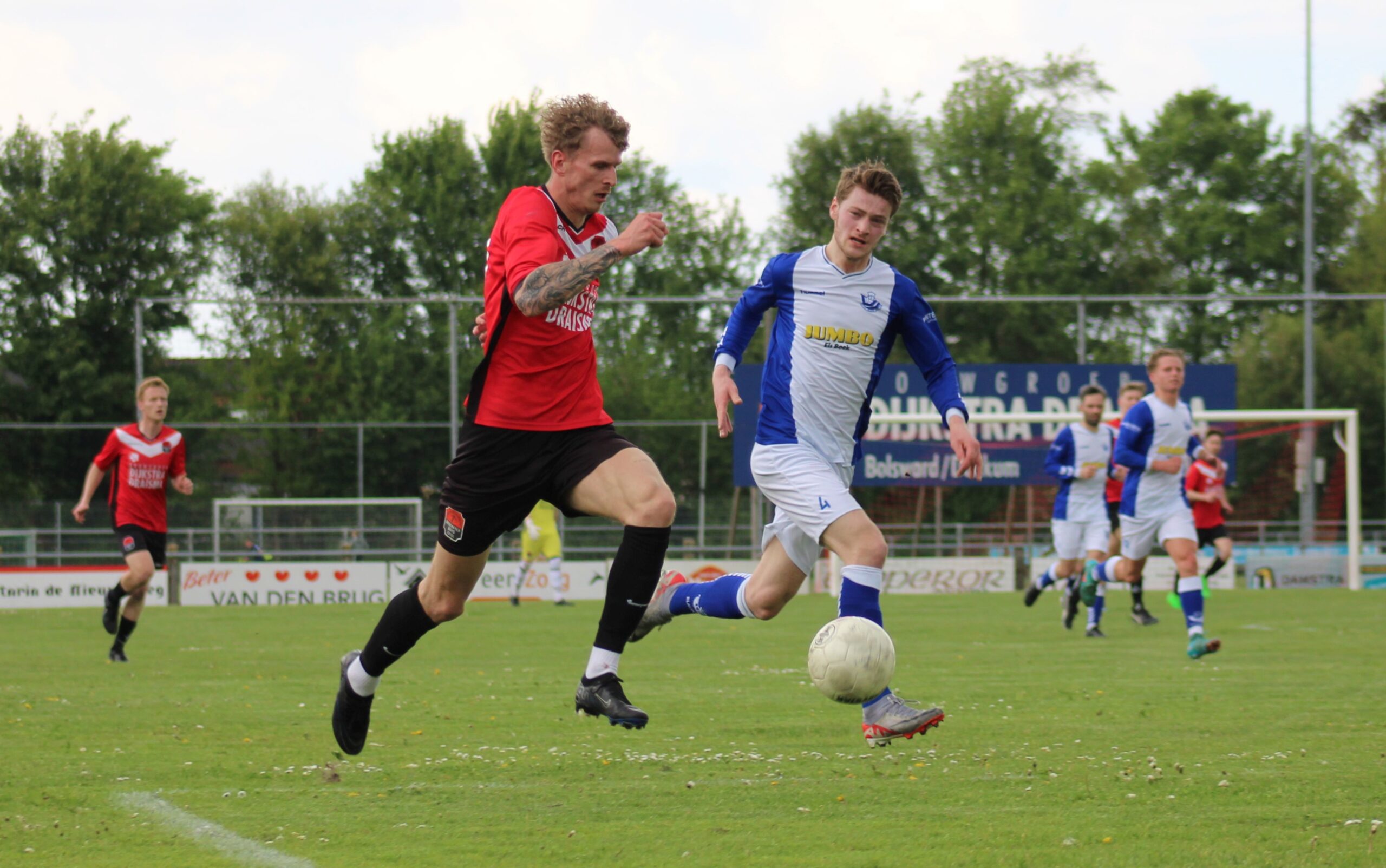 De 1-0 van Hedgar Hoekstra namens Broekster Boys tegen Blauw Wit'34
