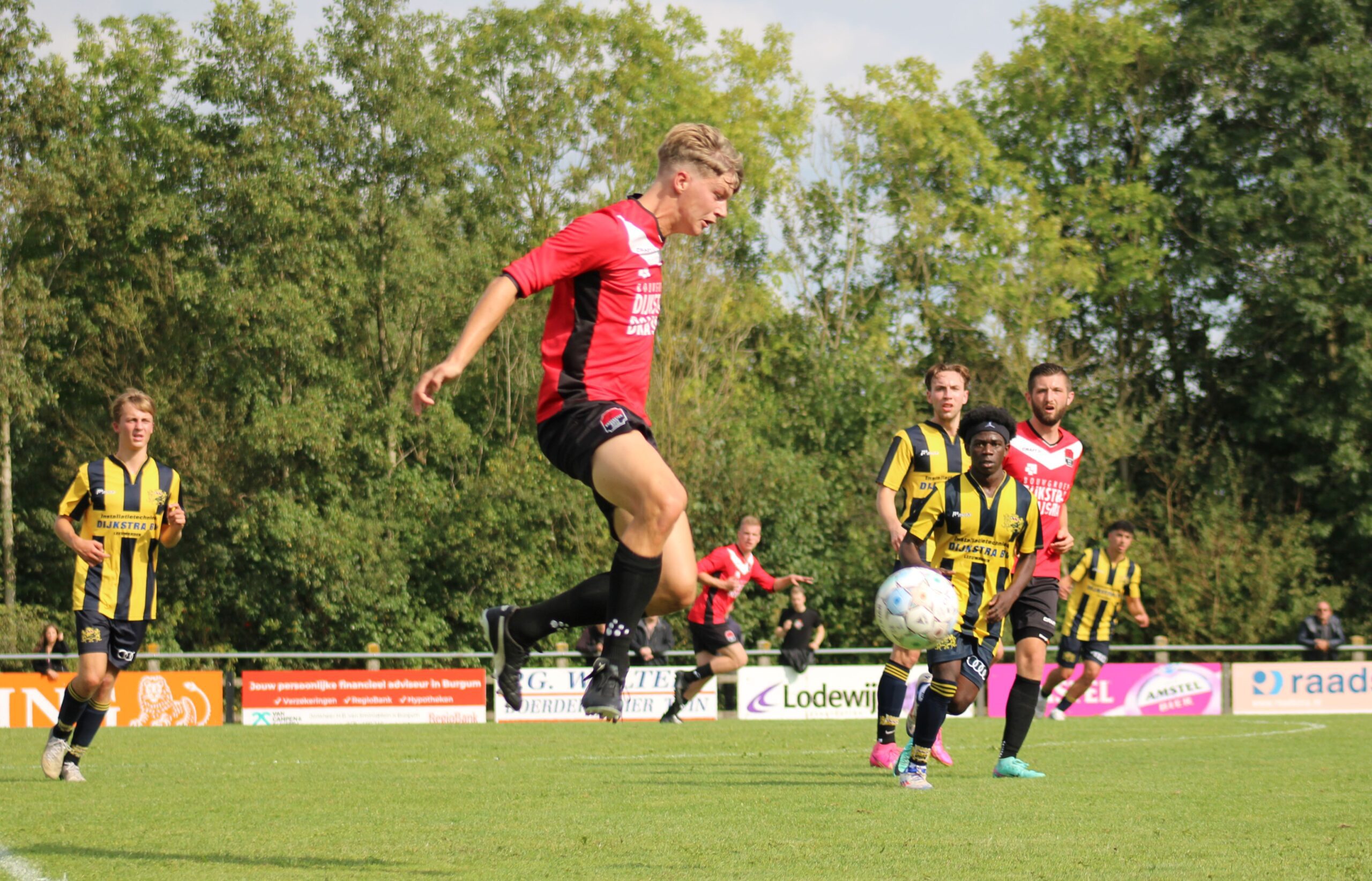 Jos Regnerus in actie tegen LAC Frisia