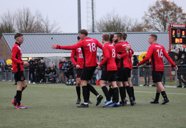005 De 3-0 vieren Broekster Boys - sc Stiens