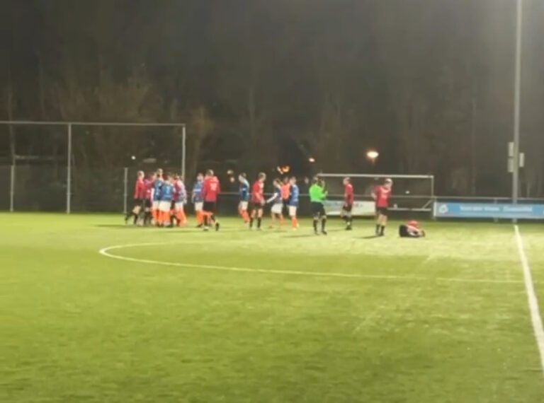 Opstootje Broekster Boys - WKE'16