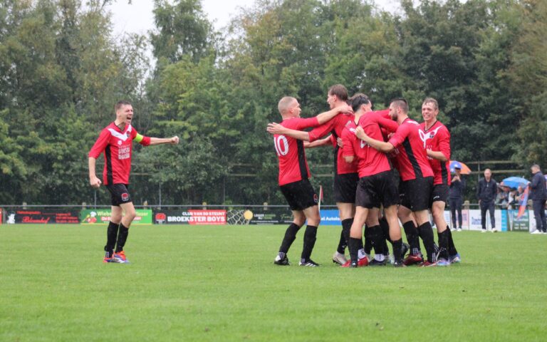 Broekster Boys scoort tegen FC Surhusterfean