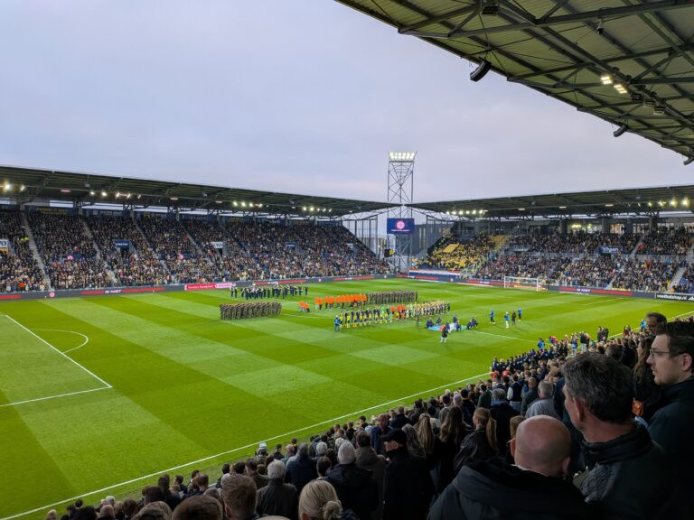 Sponsorgroep op bezoek bij Cambuur – Vitesse
